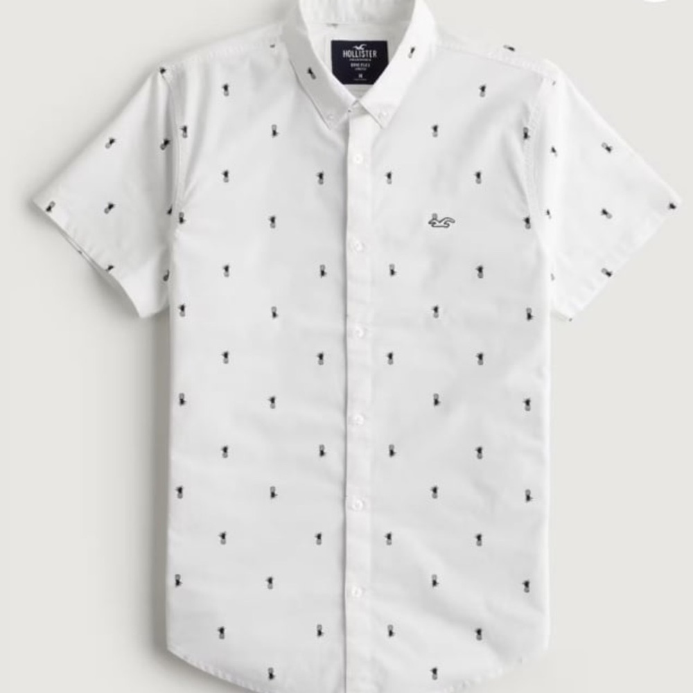 Hollister White Short-Sleeve Button-Down Shirt with Small Black Palm Motif